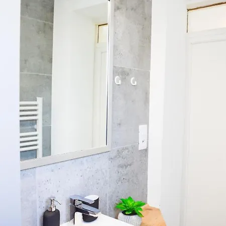 Le Blue St Leon : 2 Pieces Cozy Lit King Size Wifi Apartament *