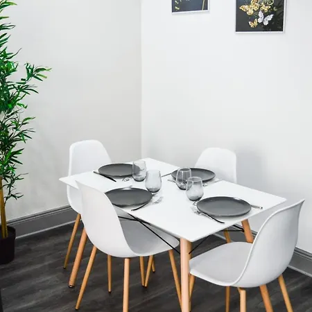 Le Blue St Leon : 2 Pieces Cozy Lit King Size Wifi * Colmar