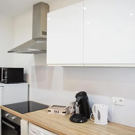 Le Blue St Leon : 2 Pieces Cozy Lit King Size Wifi Apartament